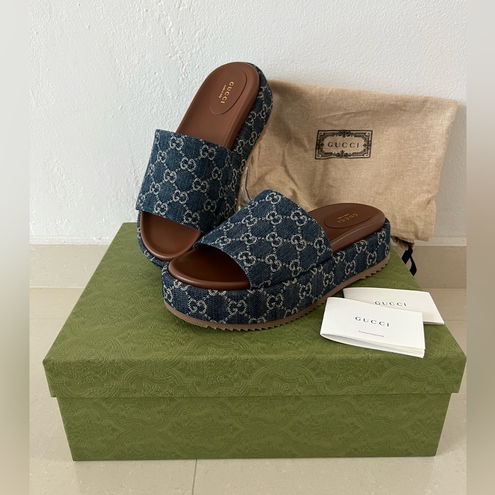 Gucci gg denim platform slides